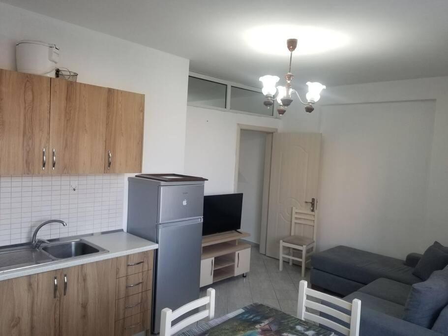 Kristi Home Durrës Esterno foto