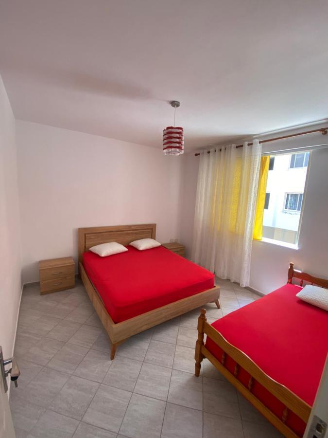 Kristi Home Durrës Esterno foto